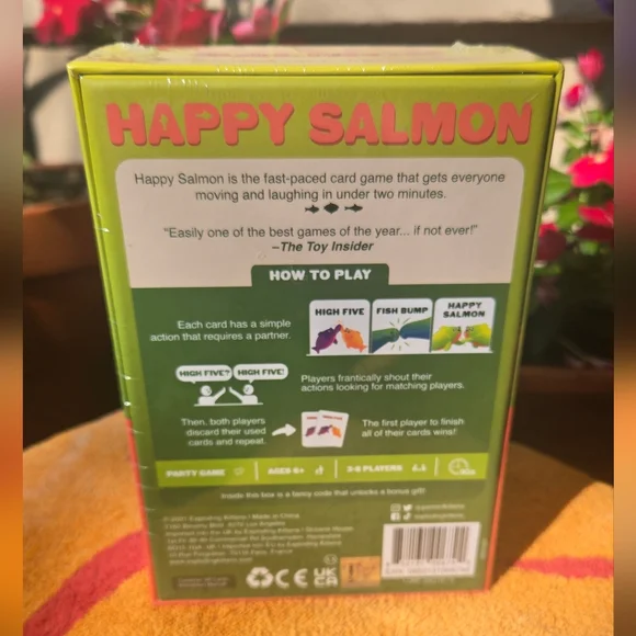Happy Salmon Card Game - Picture 2 of 4